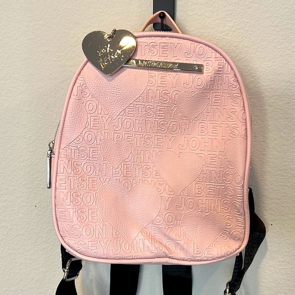 Betsy Johnson Mini Heart Backpack - Picture 1 of 10